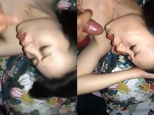 Chorros de semen por toda mi cara